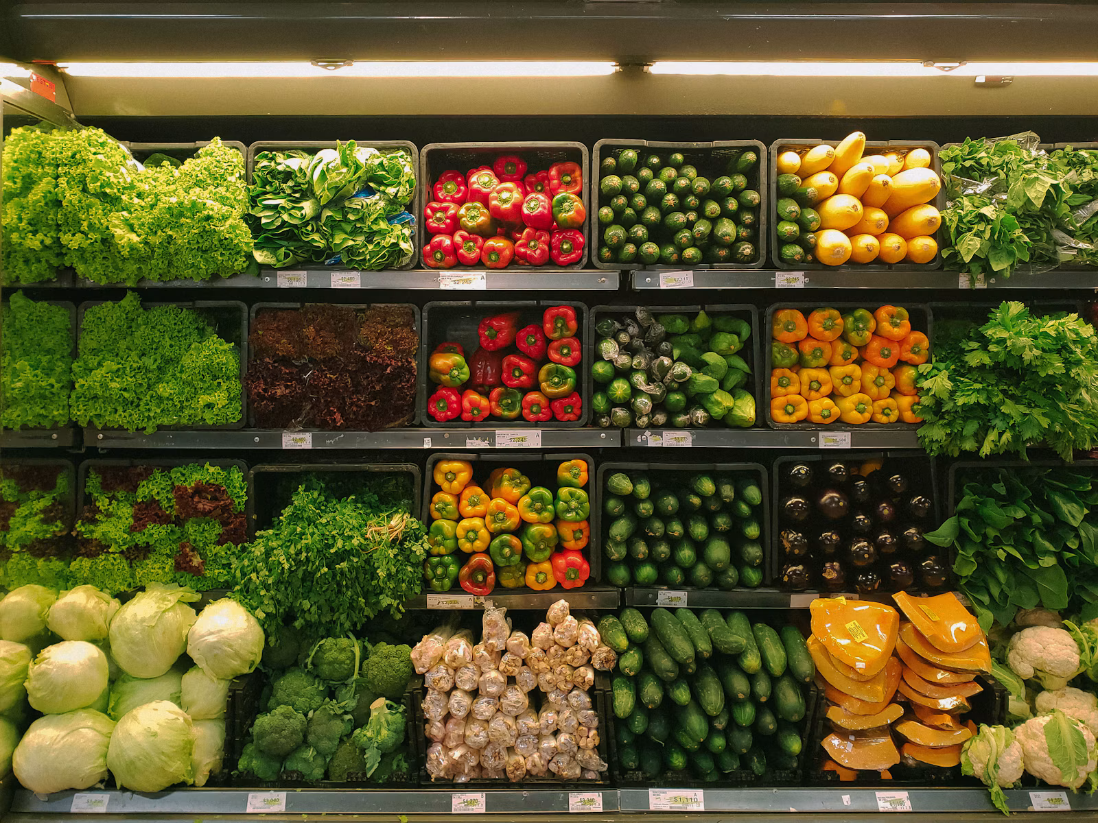 Canais e horário de atendimento da Mercadinho Pague e Leve